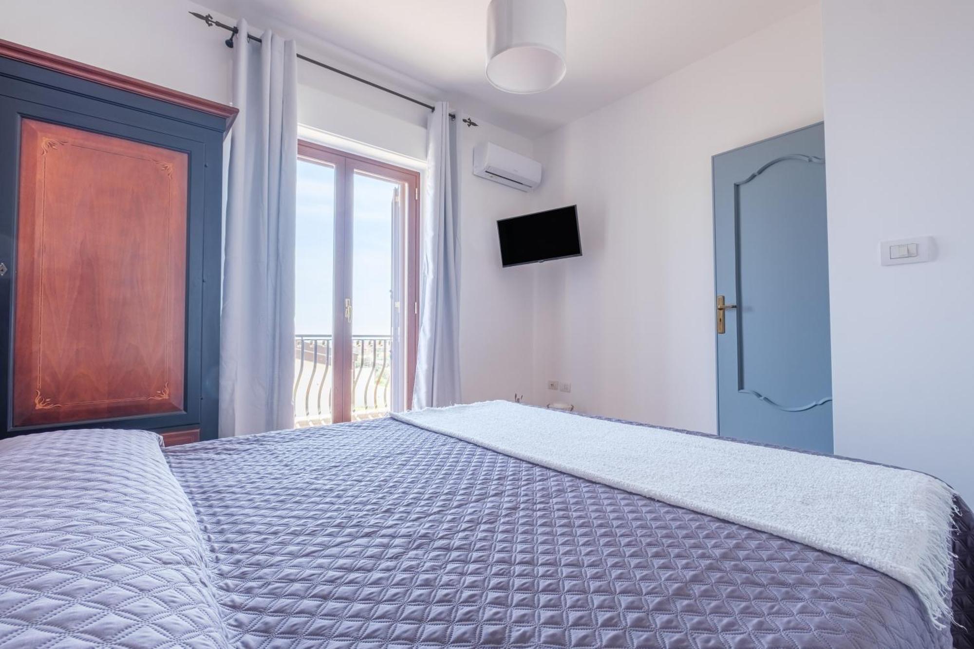 Medusa Apartment Таорміна Екстер'єр фото